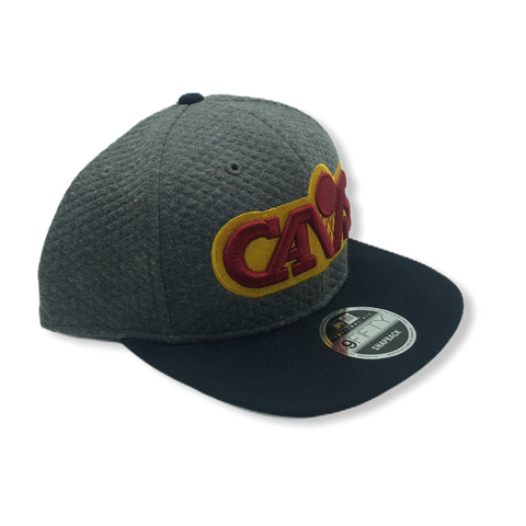 NEW ERA CLEVELAND CAVALIERS 9FIFTY QUILTED TEAM SNAPBACK