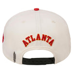 Men PRO STANDARD Atlanta Hawks Retro Classic Logo Snapback Hat