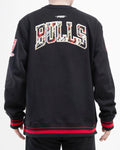 Men PRO STANDARD Chicago Bulls Crewneck Fleece Sweatshirt