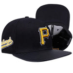 Men PRO STANDARD Pittsburgh Pirates Strapback Hat