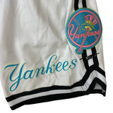 Men PRO STANDARD New York Yankees Logo Short